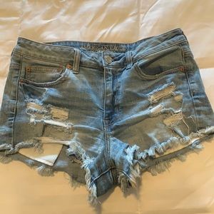 American Eagle high-waisted jean shorts!